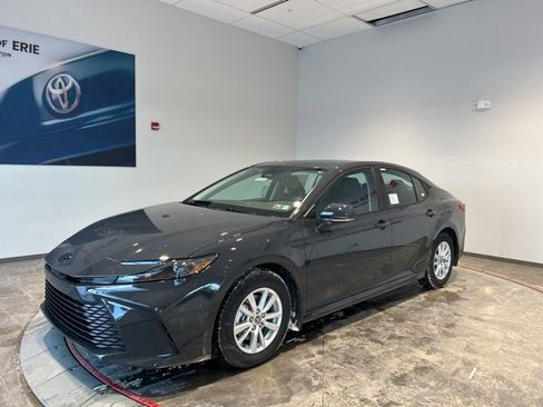 New 2026 Toyota Camry LE image 2