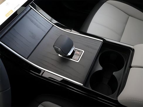 New 2026 Land Rover Range Rover Evoque Dynamic SE image 51