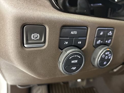 Used 2022 Chevrolet Silverado 1500 RST w/ All Star Edition Plus image 35