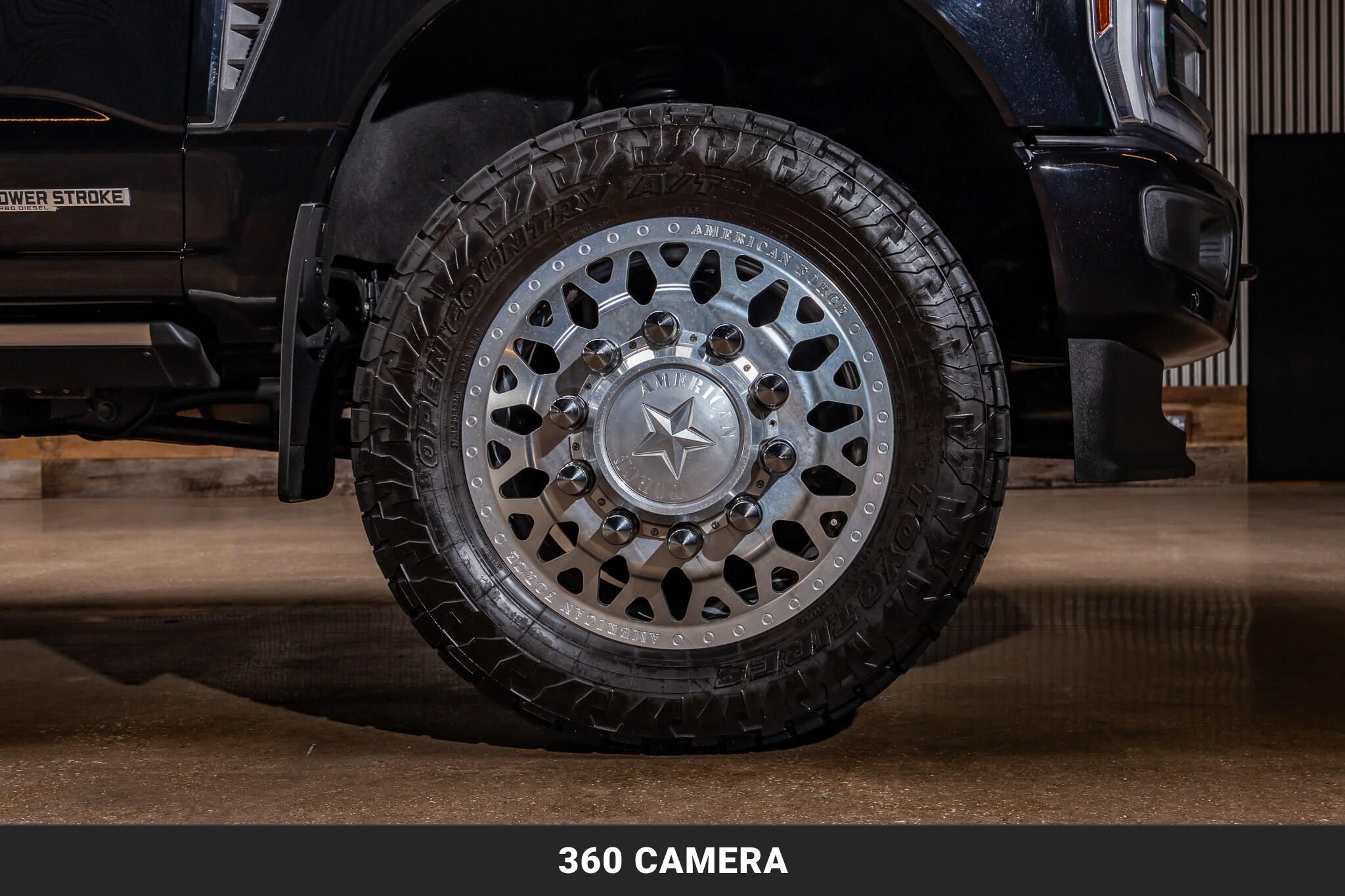 Used 2025 Ford F350 Platinum w/ FX4 Off-Road Package AWD/4WD image 11