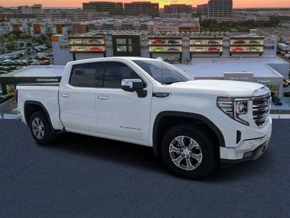 Used 2025 GMC Sierra 1500 SLT w/ SLT Convenience Package