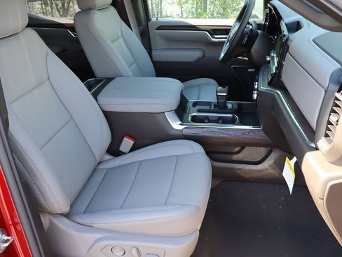 New 2026 GMC Sierra 1500 SLT w/ SLT Premium Plus Package image 26