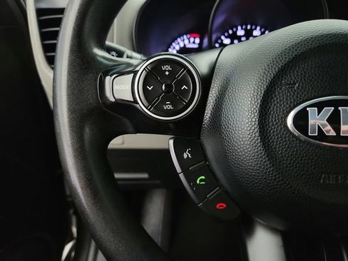 Used 2019 Kia Soul FWD image 15