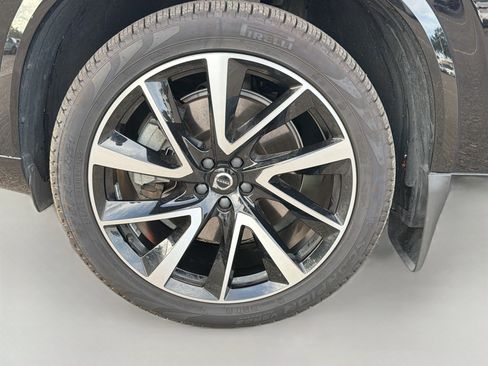 Used 2023 Volvo XC90 T8 Plus image 42