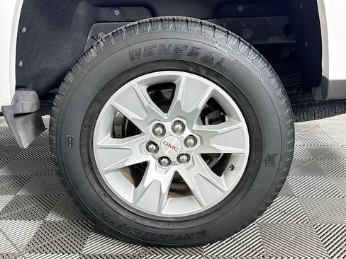 Used 2016 GMC Canyon SLE w/ SLE Convenience Package RWD image 34