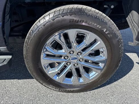 Used 2025 Ford F150 Lariat w/ Equipment Group 502A High AWD/4WD image 30