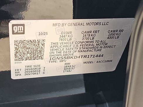 New 2026 Chevrolet Suburban LS image 43