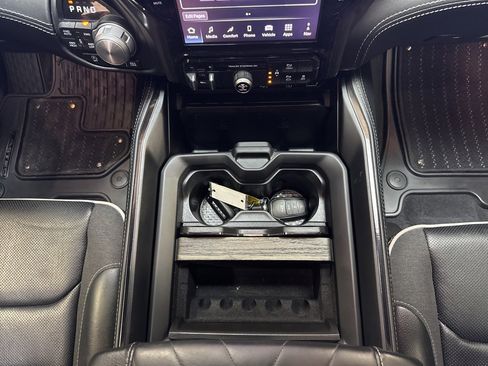 Used 2025 RAM 1500 Limited w/ Off Road Group image 24