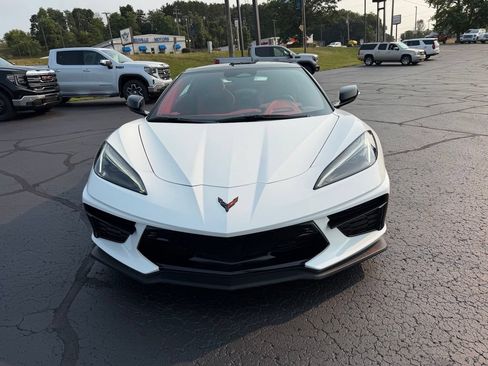 Certified 2025 Chevrolet Corvette Stingray Premium Conv w/ Stealth Interior Trim Package RWD image 9