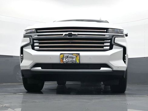 Used 2024 Chevrolet Suburban High Country AWD/4WD image 23
