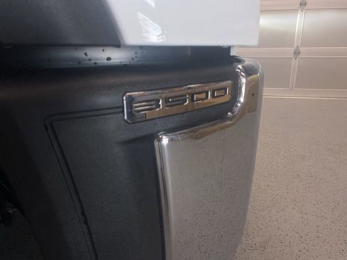 New 2025 GMC Sierra 3500 Pro w/ Convenience Package image 10