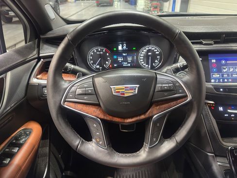 Used 2024 Cadillac XT5 Sportv image 22