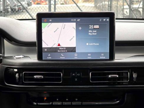 Used 2023 Lincoln Aviator AWD image 29