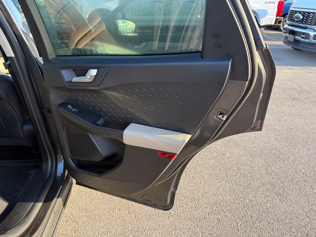 Used 2020 Ford Escape SEL FWD image 31