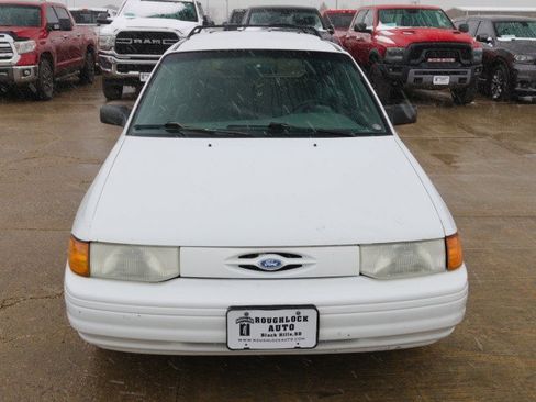 Used 1995 Ford Escort LX image 6