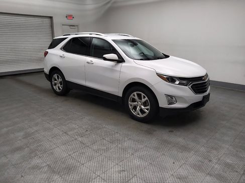 Used 2020 Chevrolet Equinox LT AWD/4WD image 11