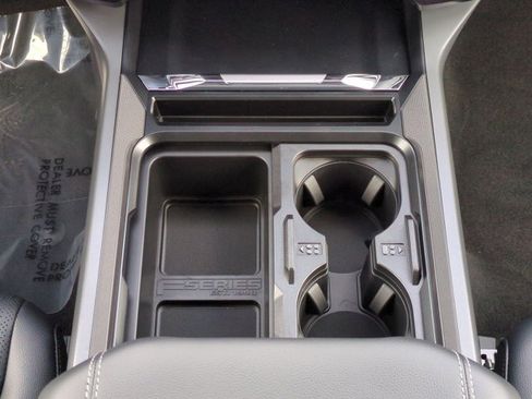 New 2026 Ford F350 Lariat image 19