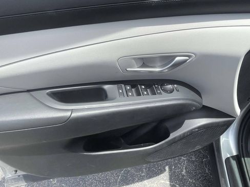 Used 2025 Hyundai Tucson SEL FWD image 14