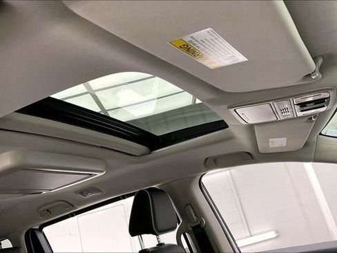 Certified 2025 Honda Odyssey Touring image 13