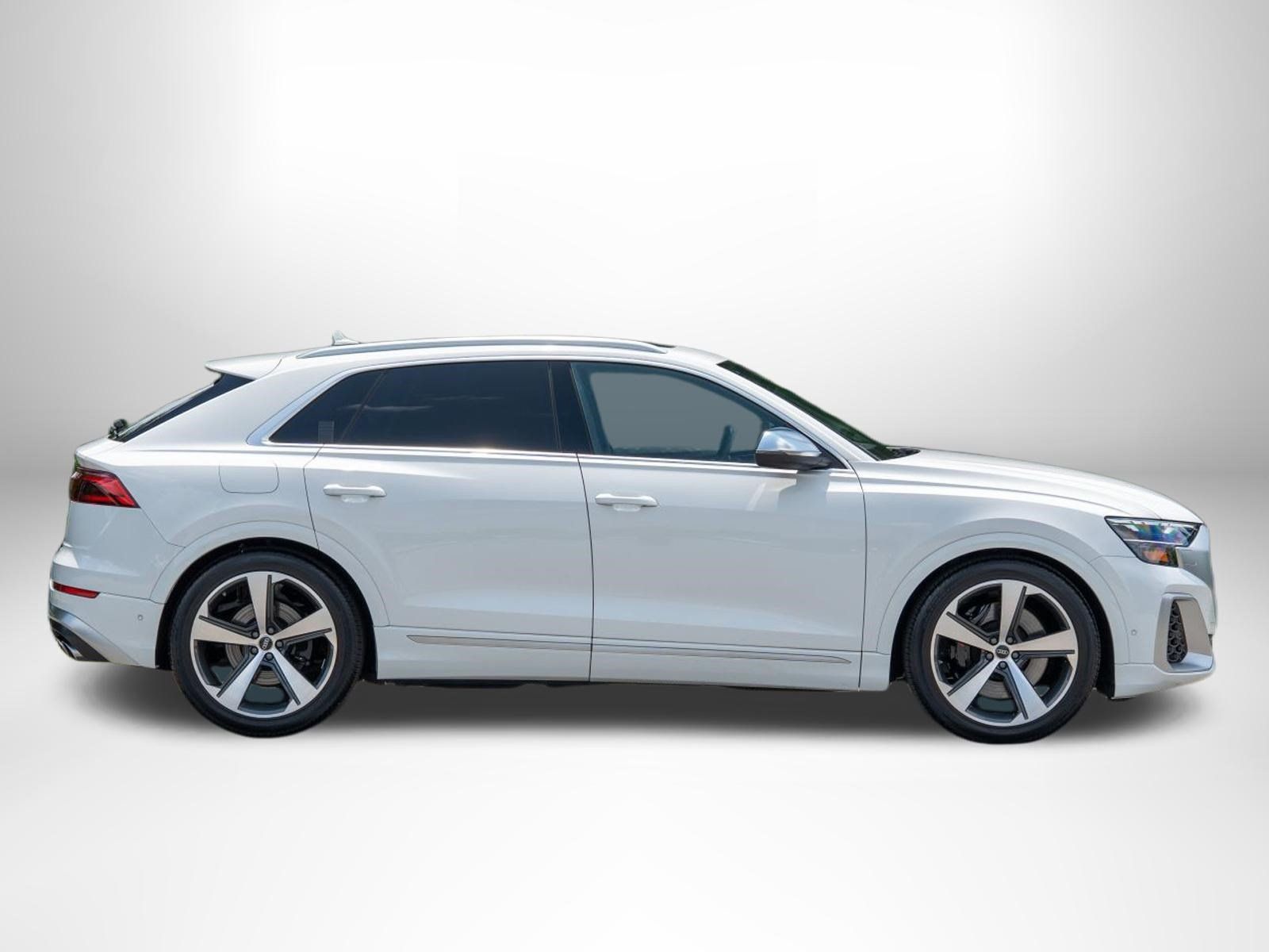 Used 2024 Audi SQ8 Premium Plus w/ Executive Package AWD/4WD image 9