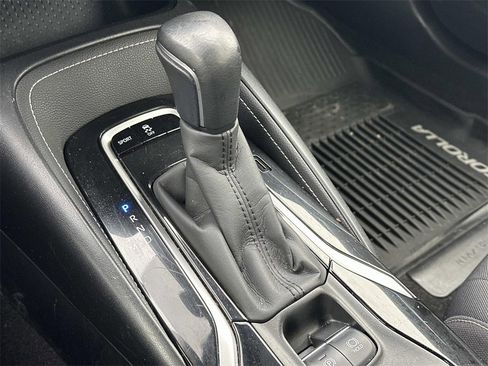 Certified 2019 Toyota Corolla SE image 32