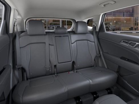 Used 2025 Kia Sportage EX FWD image 16