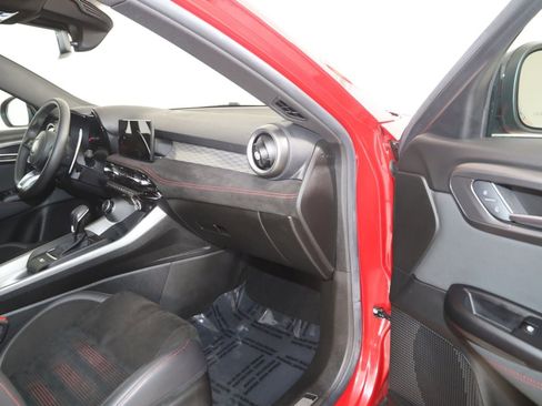 Used 2024 Alfa Romeo Tonale Veloce AWD/4WD image 50