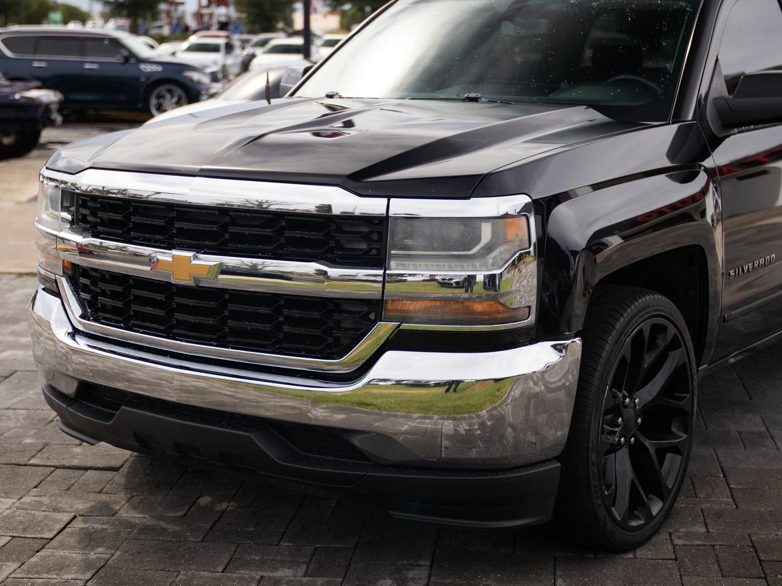 Used 2016 Chevrolet Silverado 1500 LT RWD image 5