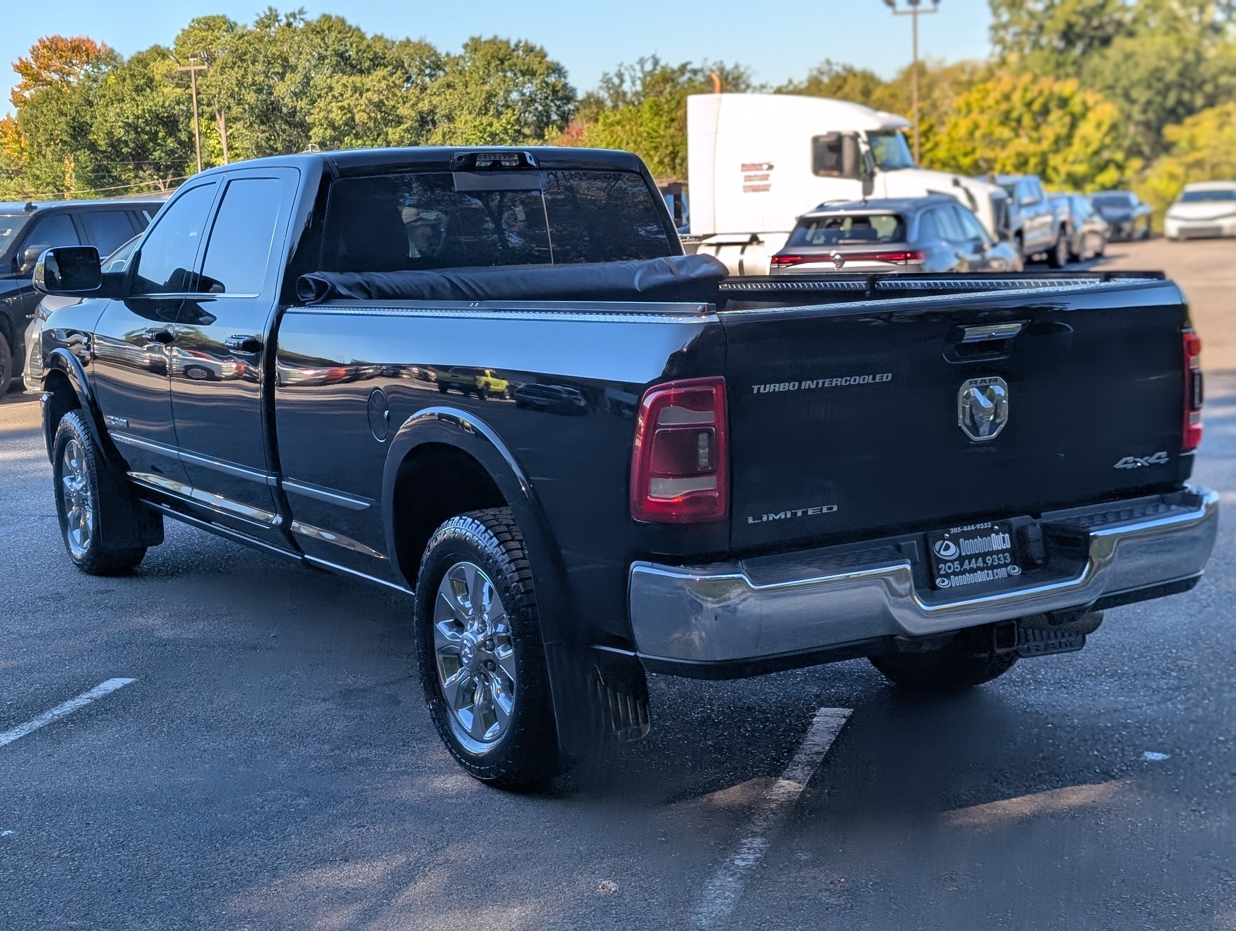 Used 2022 RAM 3500 Limited AWD/4WD image 7