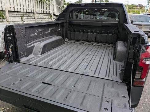 New 2026 Chevrolet Silverado EV Trail Boss w/ Premium Package image 27