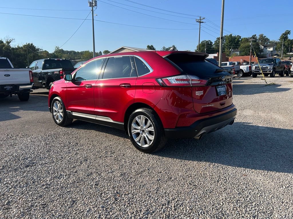 Used 2023 Ford Edge Titanium AWD/4WD image 6