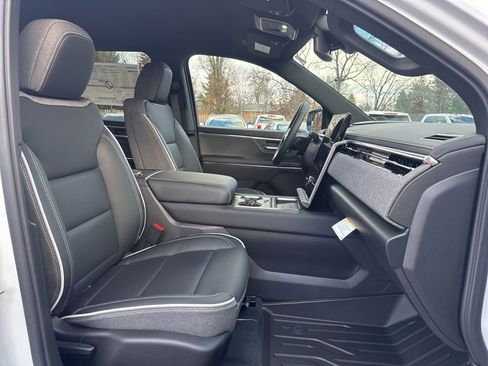 New 2026 GMC Sierra EV Elevation image 13