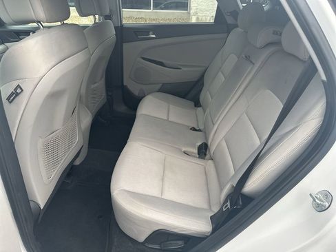 Used 2018 Hyundai Tucson SEL image 22