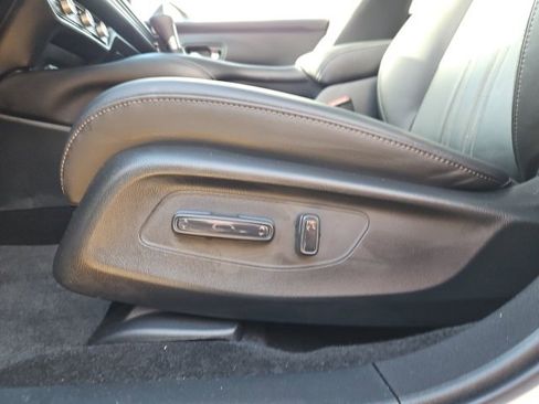 Used 2026 Honda HR-V EX-L image 28