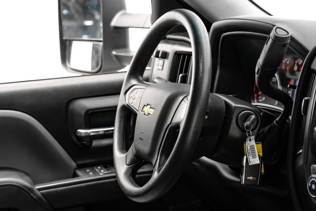Used 2017 Chevrolet Silverado 1500 W/T w/ Trailering Package RWD image 17