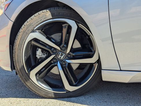 Used 2020 Honda Accord Sport image 30