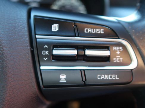 Used 2018 Kia Stinger GT2 image 39