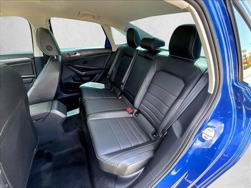 Used 2024 Volkswagen Jetta SE w/ Panoramic Sunroof Package FWD image 25