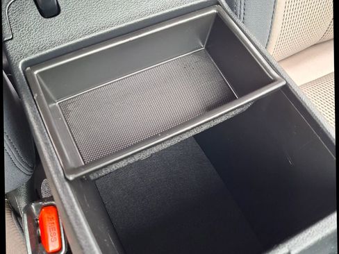 Used 2020 Hyundai Santa Fe SEL image 21