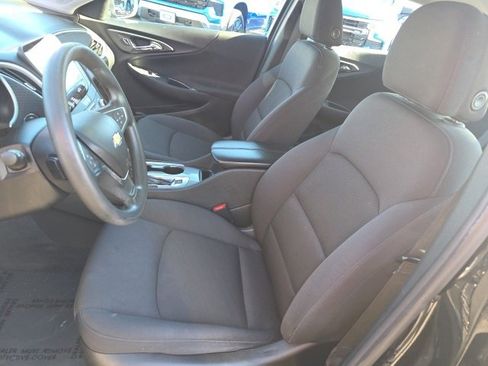 Used 2022 Chevrolet Malibu LT image 24