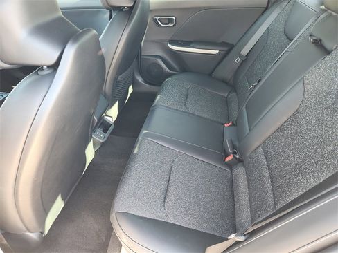 New 2025 Kia K4 GT-Line image 18