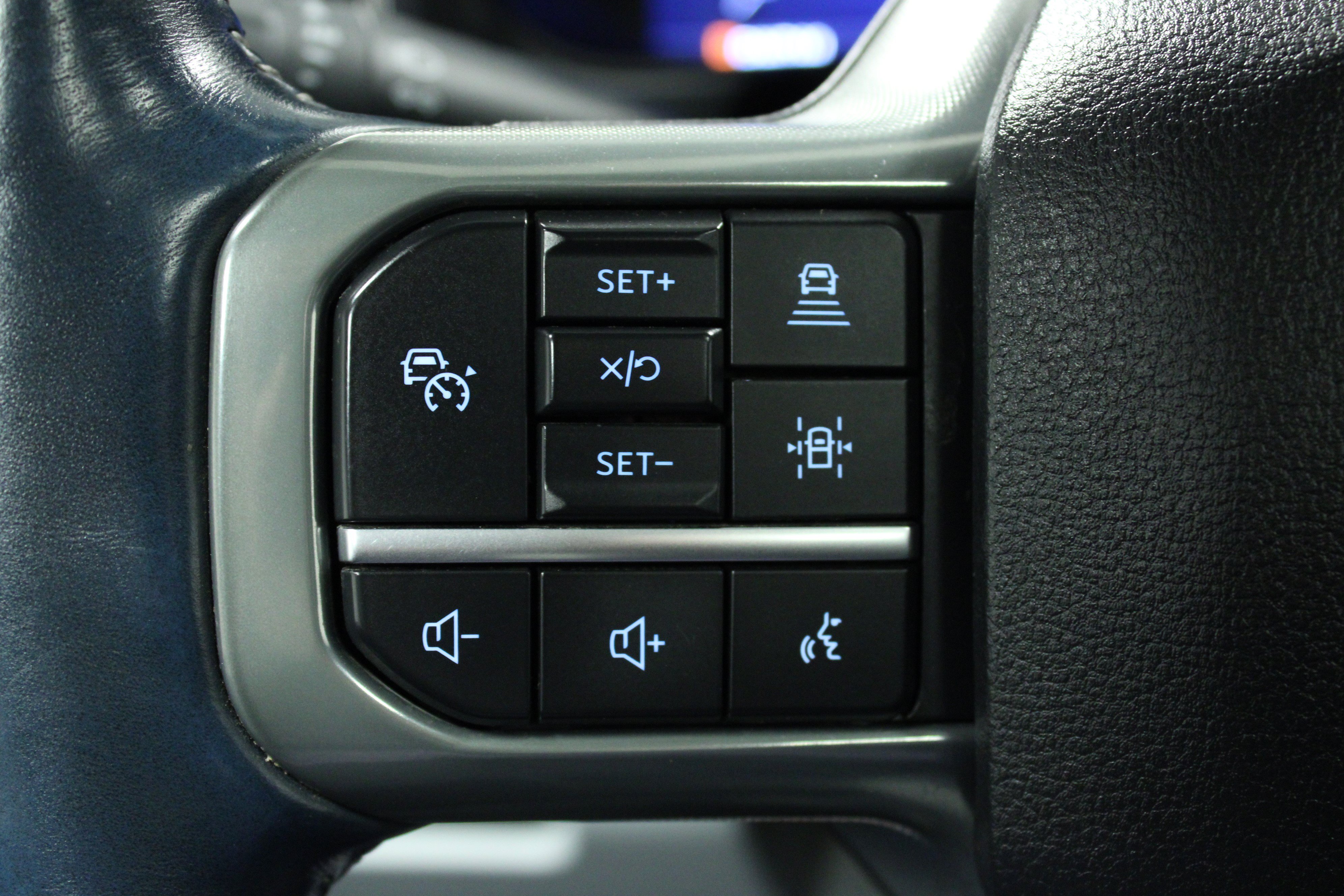 Used 2024 Ford F250 Limited w/ FX4 Off-Road Package AWD/4WD image 20