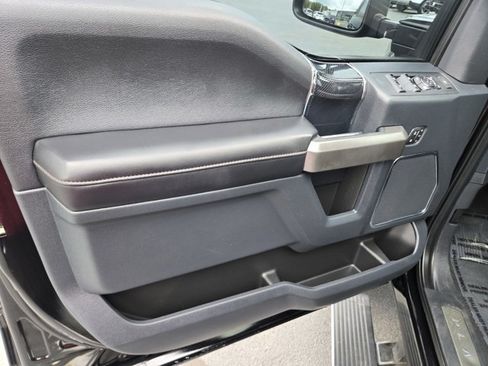 Used 2022 Ford F250 Platinum AWD/4WD image 37