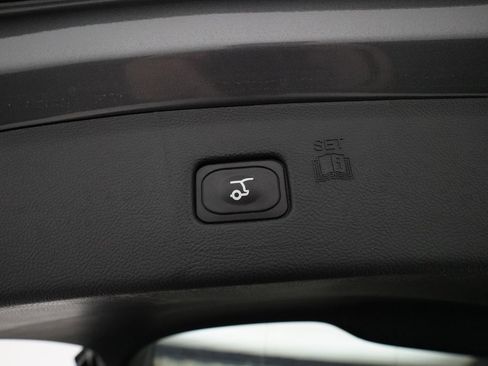 Used 2022 Ford Edge SEL w/ Convenience Package image 15