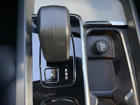 Used 2025 Volvo XC60 B5 Plus image 53