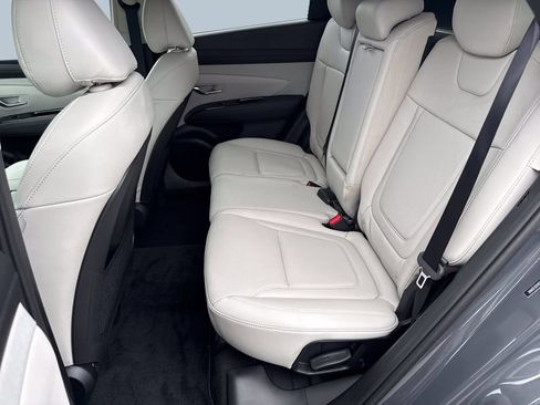 Used 2025 Hyundai Tucson Limited FWD image 28