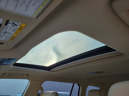 Used 2018 Lexus LX 570 LX 570 image 8