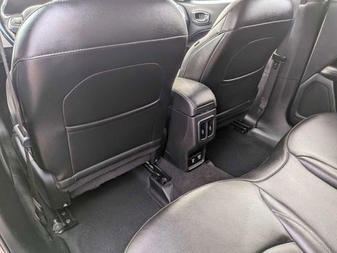 Used 2021 Jeep Compass Latitude image 16