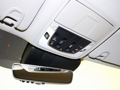 Certified 2025 Acura RDX w/ Technology Package image 21