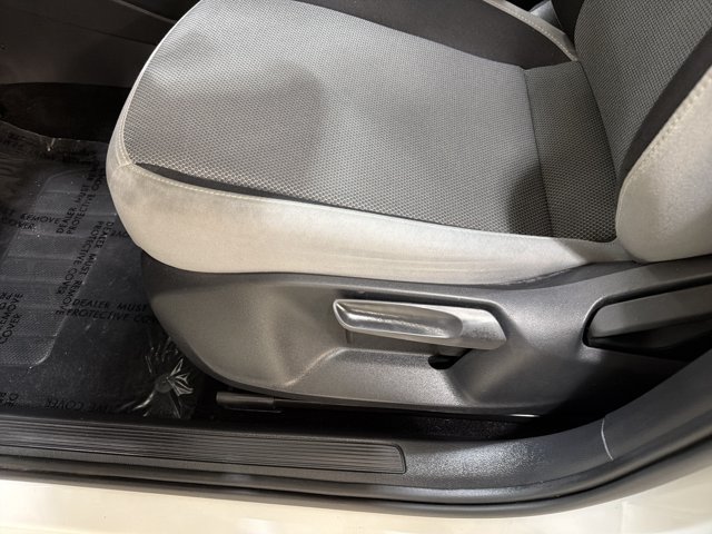 Certified 2023 Volkswagen Taos S AWD/4WD image 16